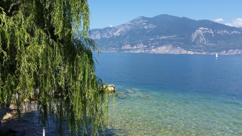 Hotel Danieli La Castellana Lago Di Garda Brenzone sul Garda Exterior photo