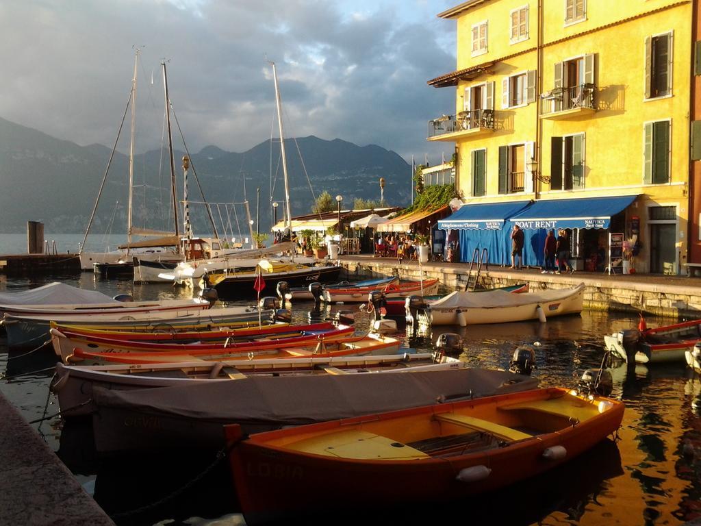 Hotel Danieli La Castellana Lago Di Garda Brenzone sul Garda Exterior photo